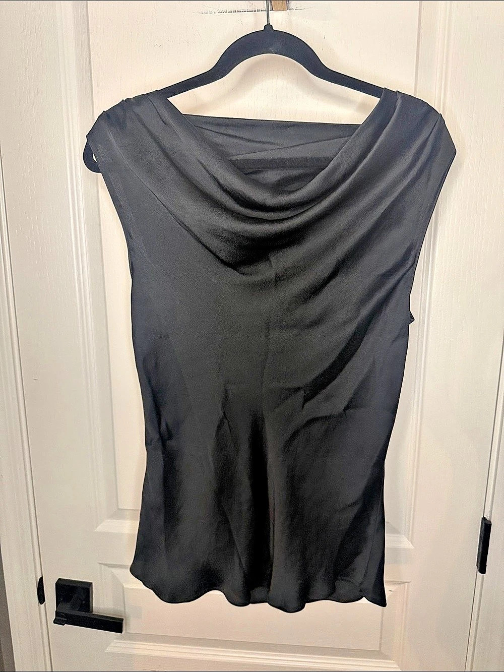 Banana Republic Draped Neck Black Polyester Size Medium NWT